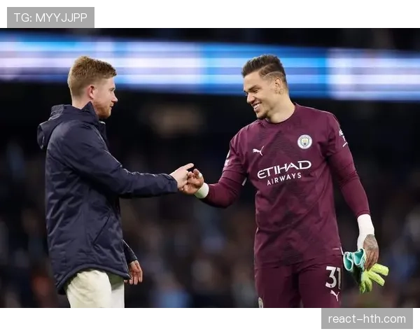 曼城中场新核心崛起，开启球队换代新篇章