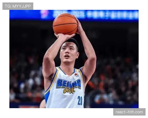 翟晓川展望新赛季:球队战术磨合提升,精彩表现备受期待 翟晓川展望新赛季:球队战术磨合提升,精彩表现备受期待